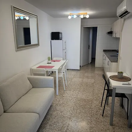 Azurebalcony Newlyrenovated 1stfloor Loscristianos Apartamento
