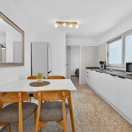 Azurebalcony Newlyrenovated 1stfloor Loscristianos * Los Cristianos (Tenerife)