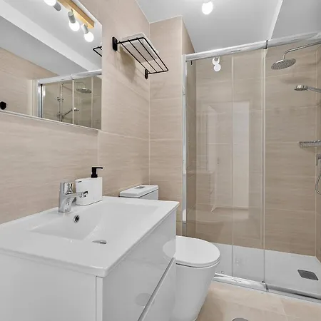 Azurebalcony Newlyrenovated 1stfloor Loscristianos Los Cristianos (Tenerife)